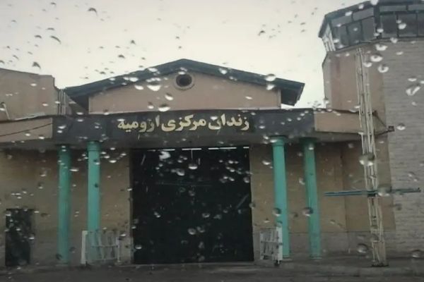 Political Prisoner 'Commits Suicide' In Iranian Prison