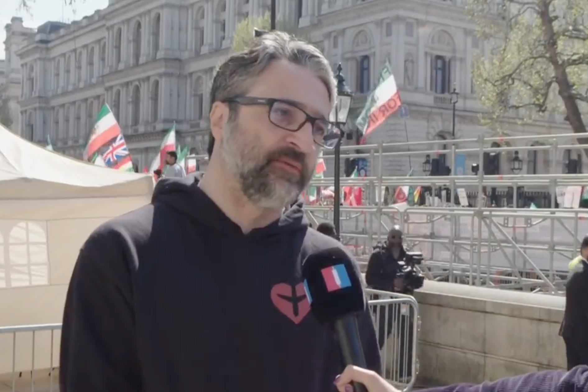 حامد اسماعیلیون: وحید بهشتی آگاهی‌ها را درباره لزوم تروریست شناختن سپاه افزایش داد