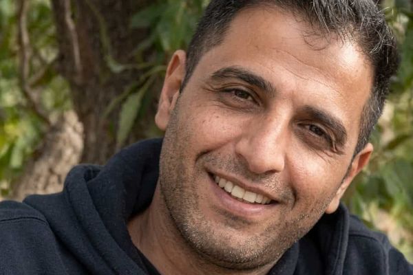 جمهوری اسلامی فتحالله آوری، از معترضان انقلاب ملی، را اعدام کرد