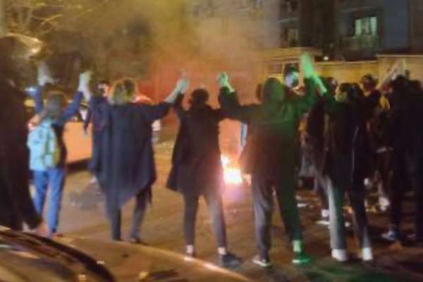 Fresh Protests In Tehran Signal Iranians’ Resolve Against Regime