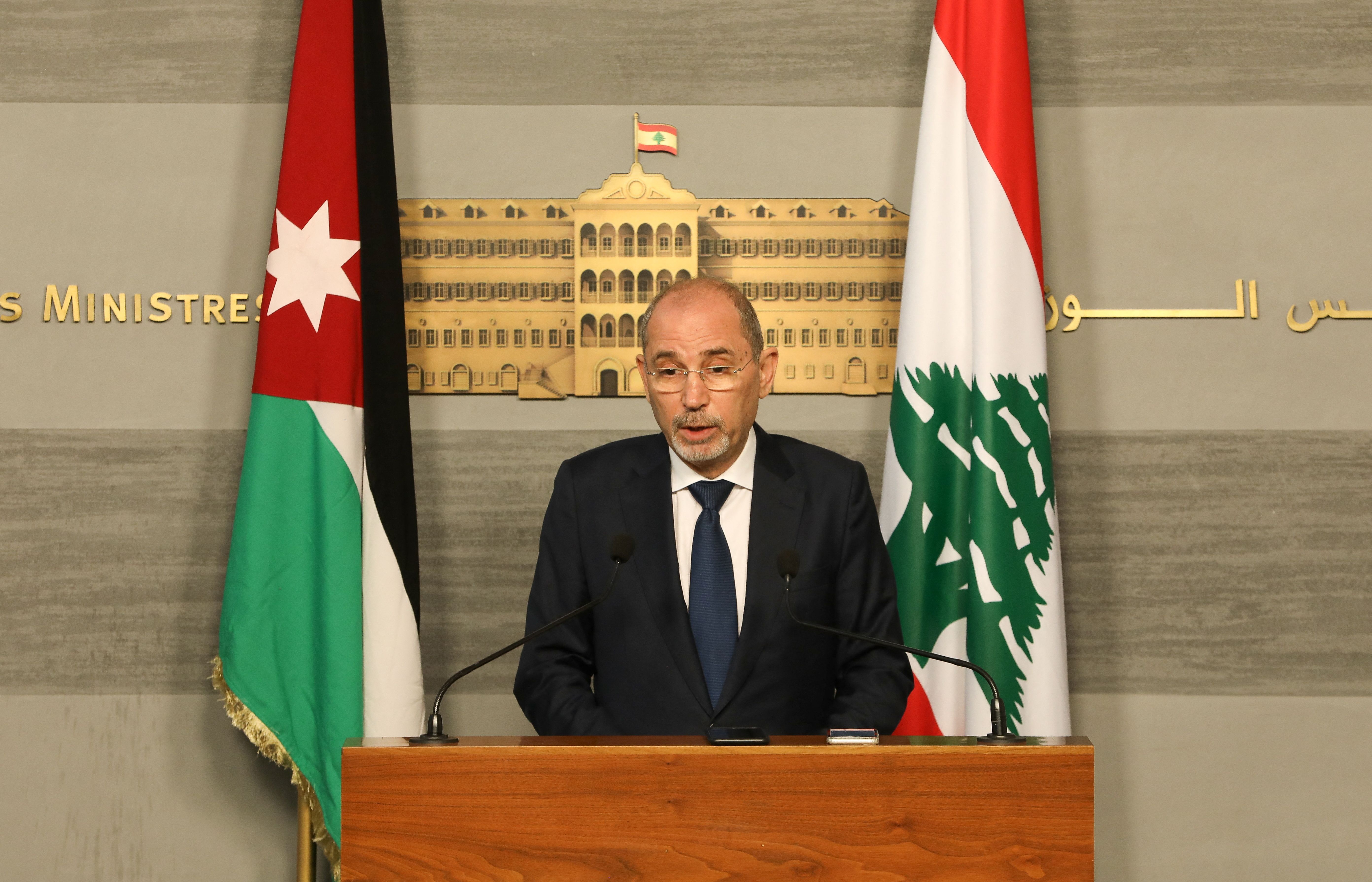 ایمن الصفدی، وزیر امور خارجه اردن، در جریان سفرش به بیروت، ۱۶ مهر