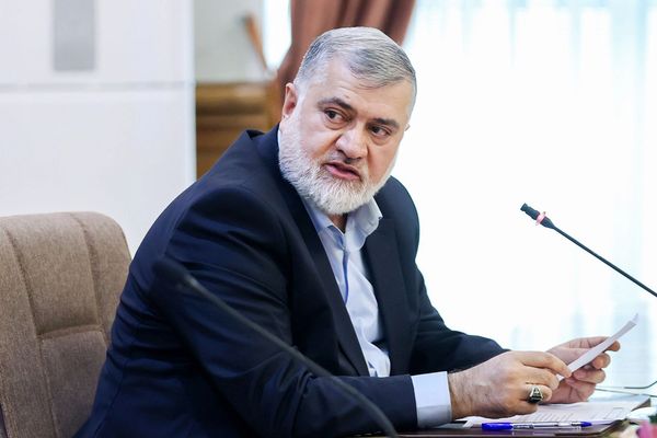 استاندار تهران: کاهش آلودگی هوای تهران نیازمند برنامهریزی ۲۰ ساله است