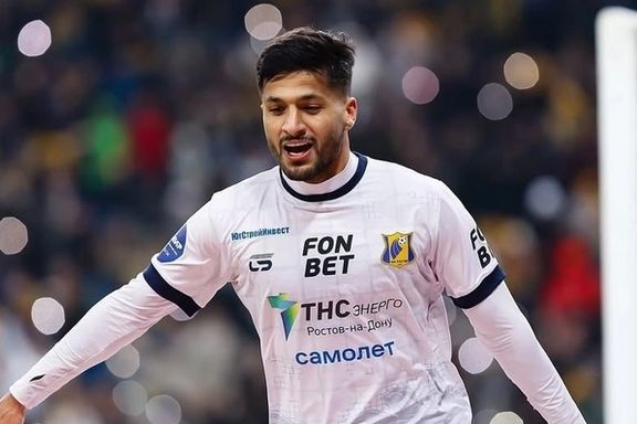 رسانه روسی مدعی شد؛ اخراج محمد محبی در بازی روستوف-نیژنی بهدلیل لمس سینه داور زن