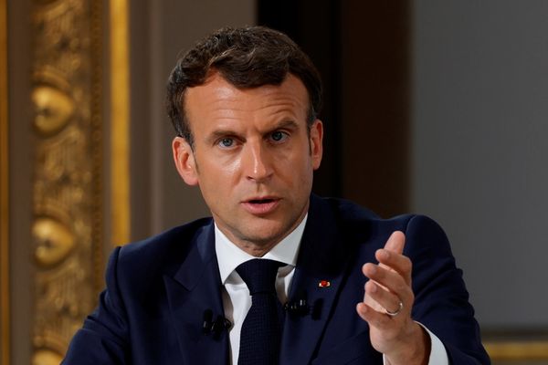 امانوئل مکرون: خشونت دولتی علیه معترضان در ایران را محکوم میکنم