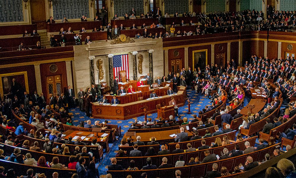 قانون‌گذاران آمریکا طرح کمک به مردم ایران برای غلبه بر محدودیت‌ ارتباطات را ارائه کردند