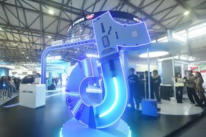 ترامپ از مذاکره با چهار گروه مختلف آمریکایی برای خرید تیکتاک خبر داد