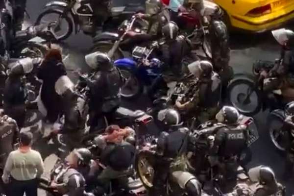Anti-Regime Protests, Strikes Enter Sixth Week In Iran