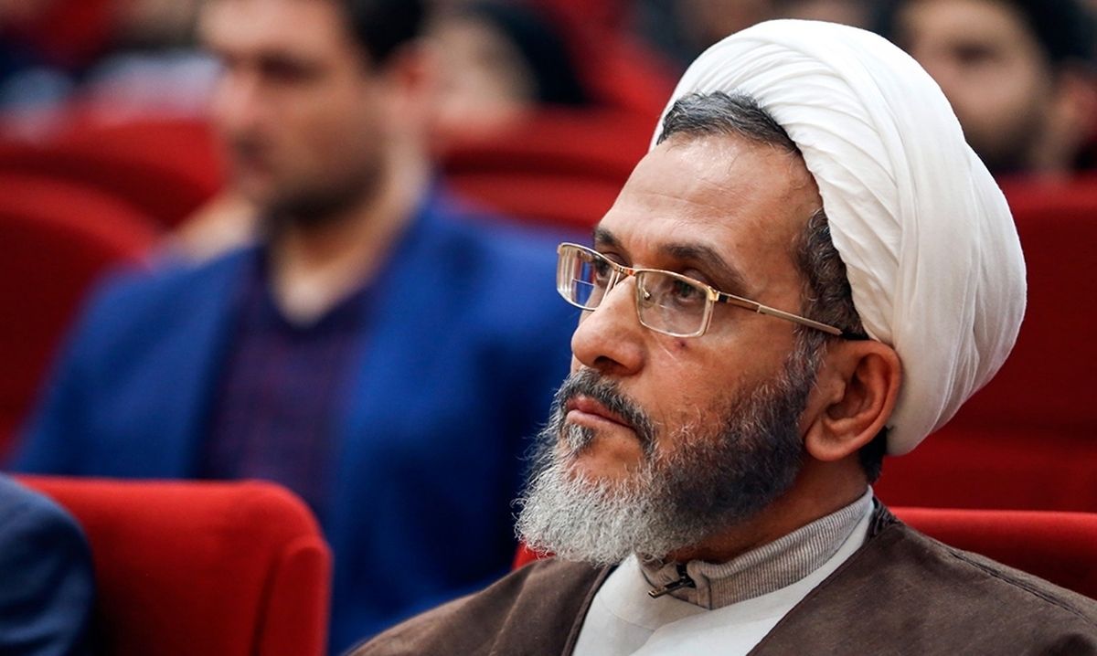 Iranian reformist cleric Ahmad Mazani (file photo)