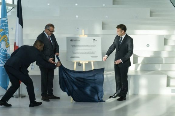 تدروس آدهانوم گبریسوس، مدیر کل سازمان بهداشت جهانی و امانوئل مکرون، رییسجمهوری فرانسه