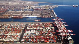 توقف فعالیت بندر رجایی چه تاثیری بر تجارت و صادرات و واردات کشور دارد؟