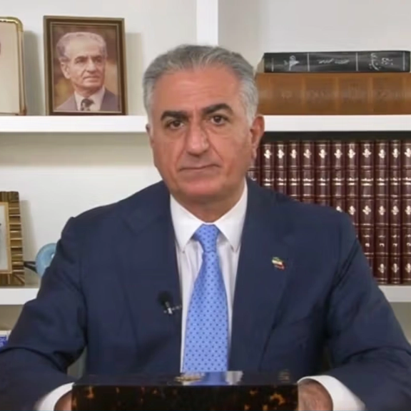 شاهزاده رضا پهلوی خواهان فشار حداکثری بر حکومت و حمایت حداکثری از مردم ایران شد