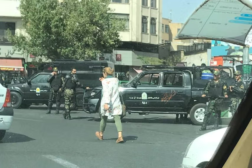 کابوس هر روزه زنان: آزار و تعرض جنسی در خیابان‌ها و اماکن عمومی