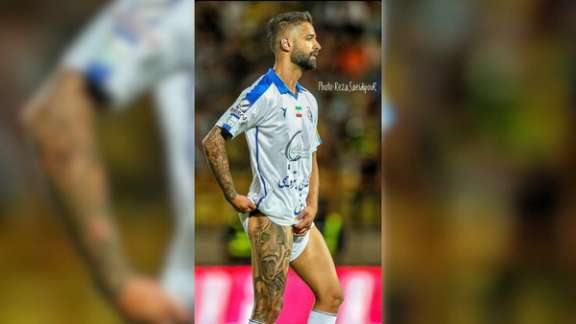 آرمین سهرابیان، مدافع استقلال، به کمیته اخلاق فدراسیون فوتبال احضار شد