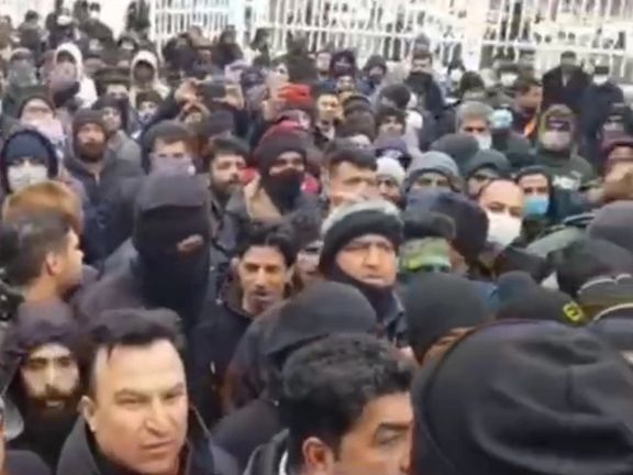 اعتراضات به «بیلیاقتی» جمهوری اسلامی در «زمستان سخت»؛ مردم تربت جام تجمع کردند