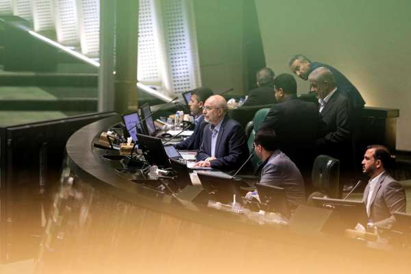 Tehran's red lines dominate parliament's closed-door session on US talks