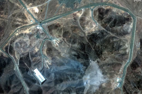 تصاویر ماهوارهای نشان میدهد ایران در کوه کلنگگزلا ورودیهای تاسیسات خود را تقویت میکند