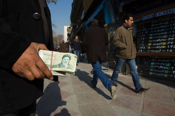 Iran sinking deeper into crisis as currency drops to new lows