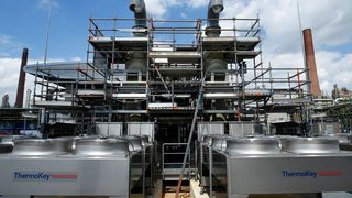 Iran's Hydrogen Fuel Production Plans Face Significant Hurdles