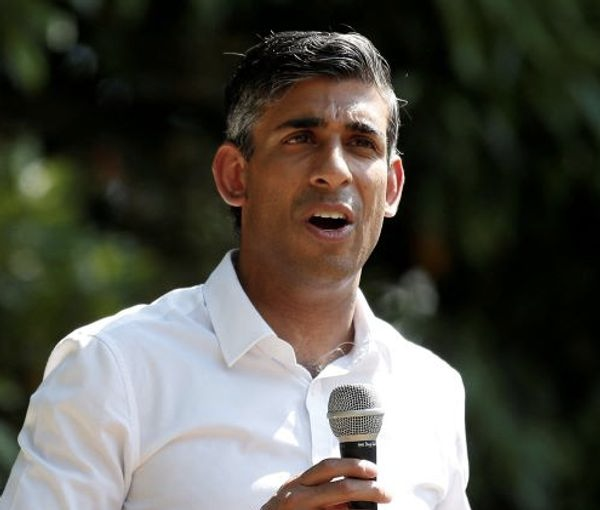 نخست‌وزیر بریتانیا: جمهوری اسلامی باید درباره چگونگی مرگ و دفن علیرضا اکبری پاسخگو باشد