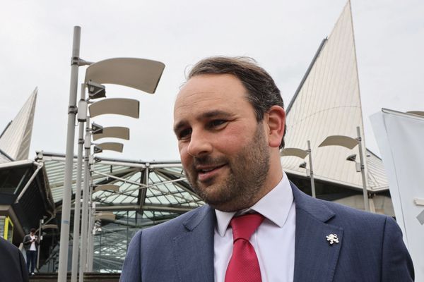 Iran Reportedly Holds Two Belgians As Brussels Plans Prisoner Swap