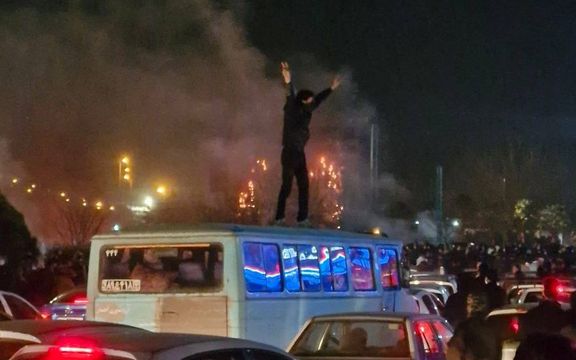 چهل و یکمین روز انقلاب ملی؛ مذاکرات مسقط و تداوم فضای امنیتی در ایران