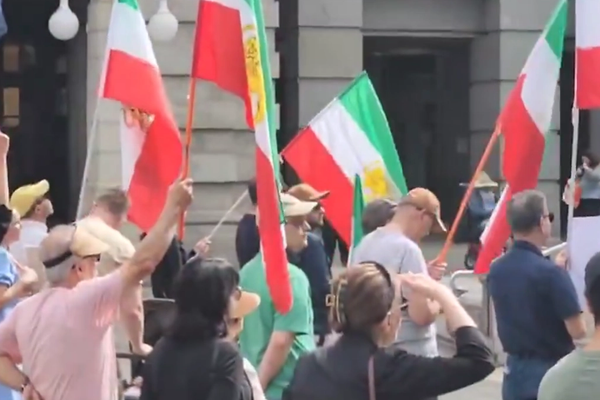 Australian Iranians Protest Death Sentence for Dissident Rapper