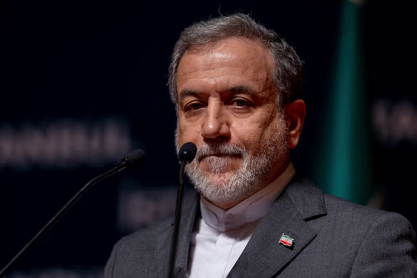 Tehran chides Beirut over invite rejection