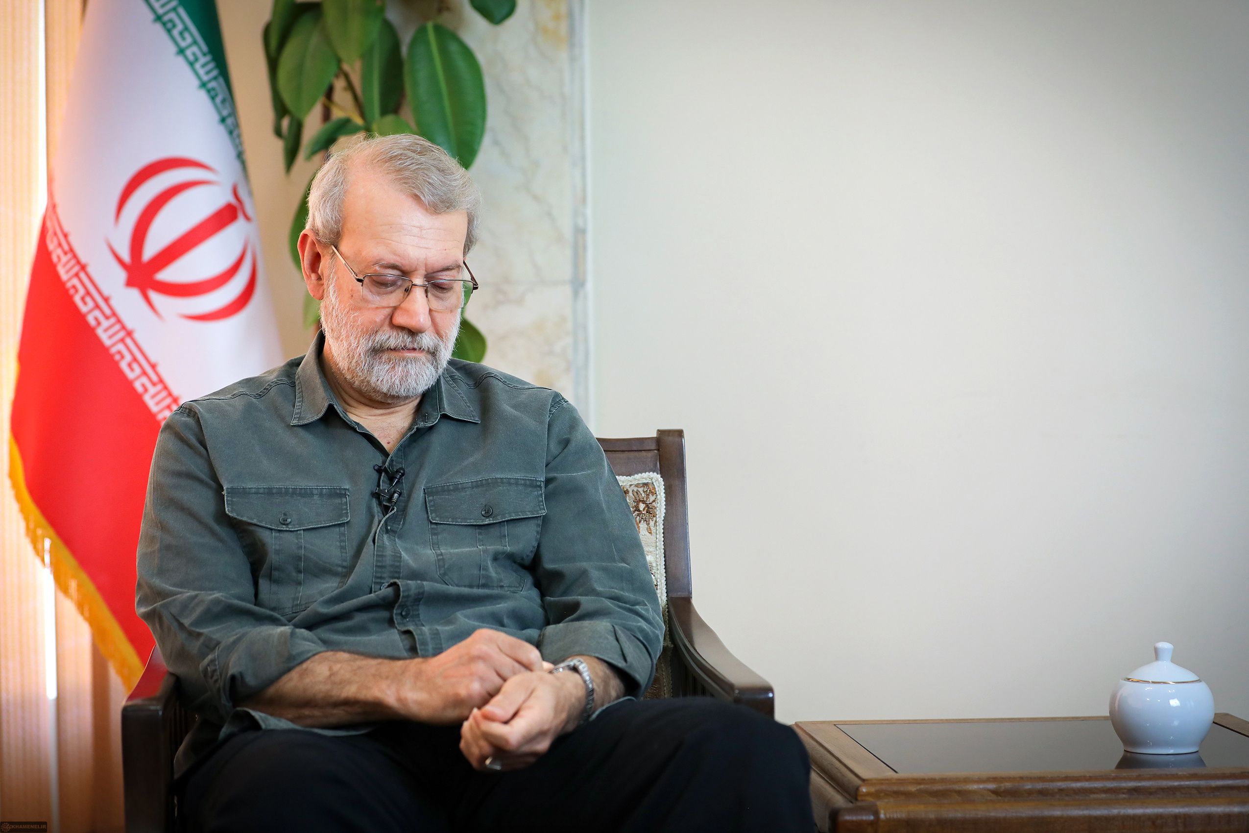 لاريجاني يؤكد استمرار دعم إيران لقوى "المقاومة" وحزب الله