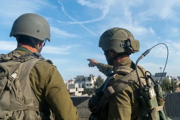 المتحدث باسم الحكومة الإسرائيلية: لا نريد توسيع الحرب وسنقضي على وكلاء النظام الإيراني