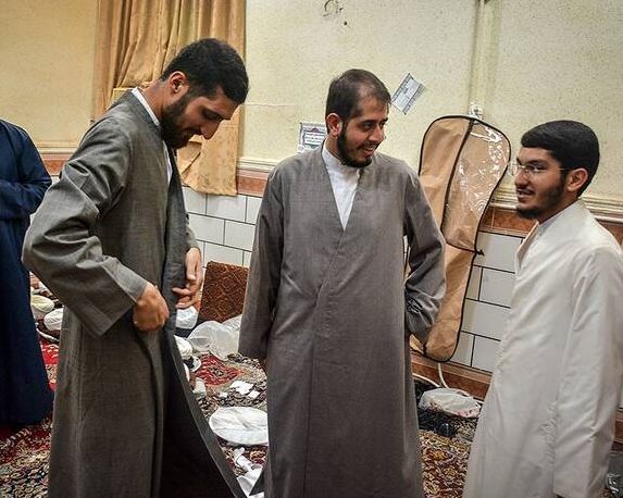 وزیر کشور: باید راه طلبههای جوان را به مدارس باز کنیم