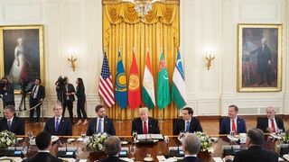 آمریکا در آسیای مرکزی؛ بازی در زمین چین و روسیه