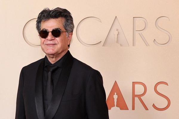 جعفر پناهی با وجود حکم یک سال حبس به ایران بازگشت