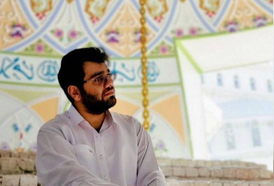 بازداشت سه تن از نزدیکان مولوی عبدالحمید؛ نوه امام جمعه زاهدان به مکانی نامعلوم منتقل شد