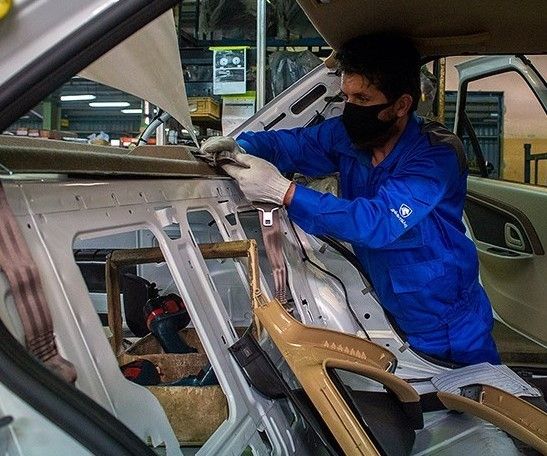 انتشار نامه مدیرعامل ایران‌خودرو درباره احتمال عدم تحویل به موقع ۲۰۰ هزار خودرو به مردم