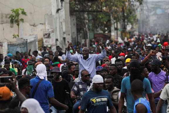 دولت هائیتی با تشکیل شورای موقت ریاست جمهوری برای انتقال قدرت موافقت کرد