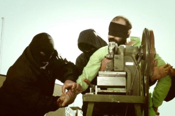 A prisoner about to be amputated by a guillotine-like device