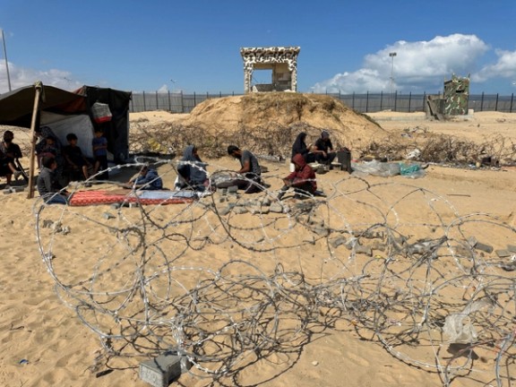 آوارگان فلسطینی در رفح، جنوب نوار غزه، ۹ خرداد