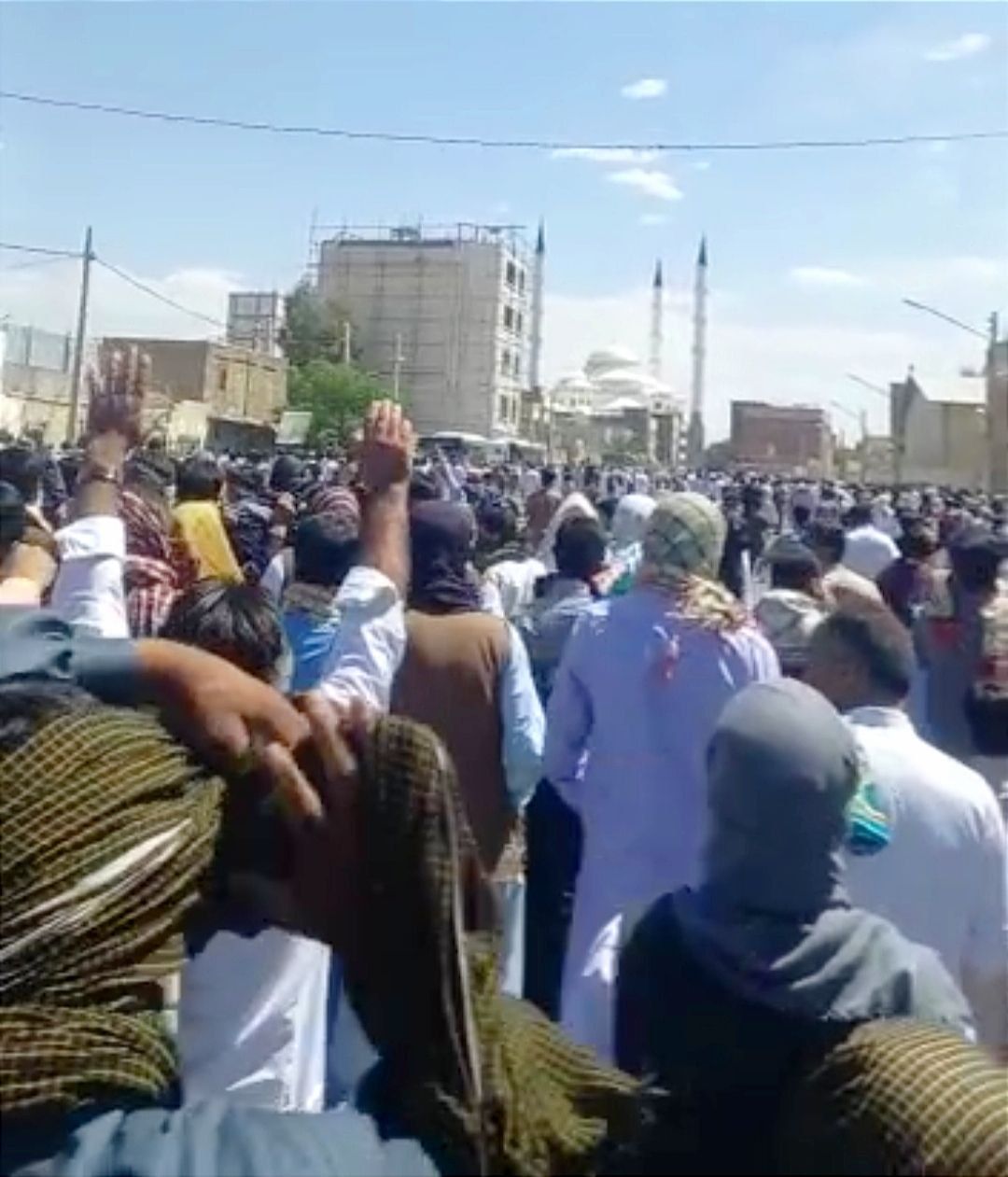 بیست‌ونهمین جمعه خشم و اعتراض مردم زاهدان؛ سر دادن شعار علیه علی خامنه‌ای و جمهوری اسلامی