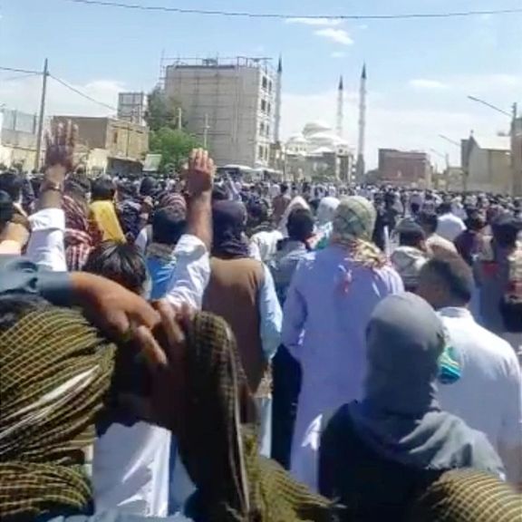 بیستونهمین جمعه خشم و اعتراض مردم زاهدان؛ سر دادن شعار علیه علی خامنهای و جمهوری اسلامی