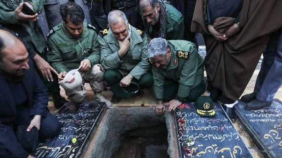 روزنامه کیهان به حامیان مذاکره: قاسم سلیمانی را فراموش کردید؟ والله کم هزینهای نیست