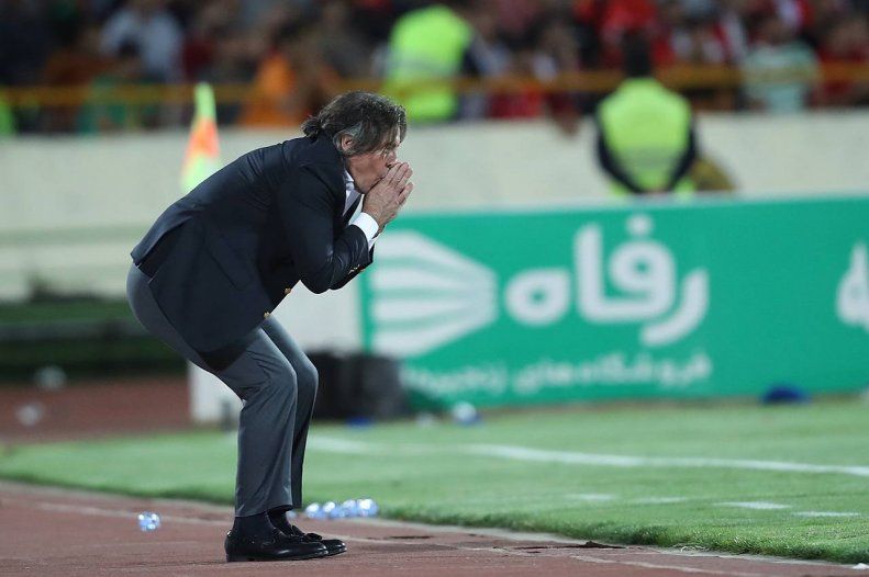 نامه ساپینتو به هواداران استقلال؛خانه لاکچری و دستمزد بالا نه من قرارداد دوساله می‌خواهم