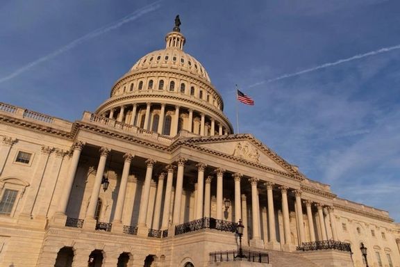 نمایندگان کنگره آمریکا: درباره کسانی که برای تاثیر بر دولت آمریکا از ایران پول میگیرند، تحقیق کنید