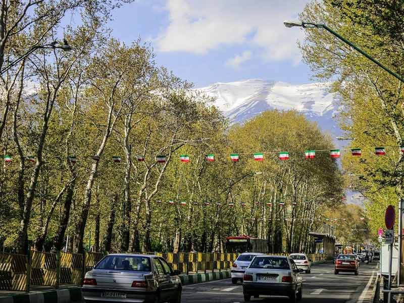 Google Maps Gives Tehran Streets Pre-Revolution Names