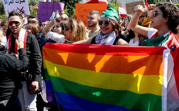 عراق رسانهها را ملزم کرد به جای کلمه «همجنسگرایی» از «انحراف جنسی» استفاده کنند