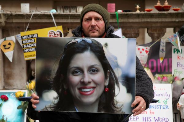 Ratcliffe Ends 21-Day Hunger Strike To Free Wife Held In Iran