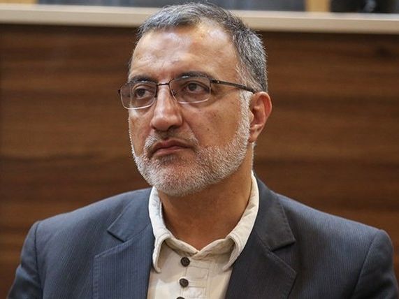 زاکانی:خنثیسازی تحریم در داخل را با طرحهایی مثل تولید بنزین در پتروشیمیها دنبال میکنم