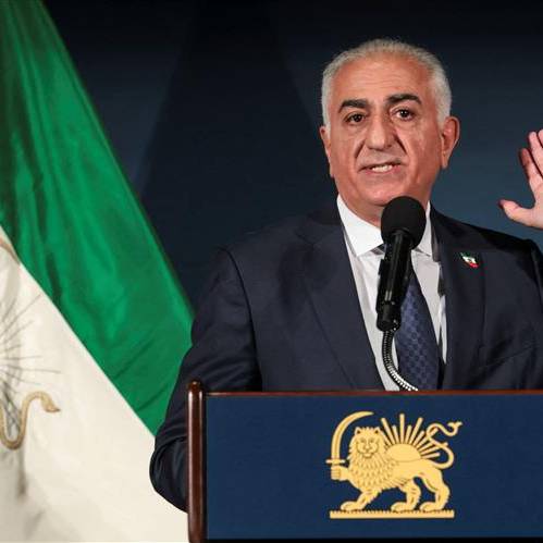 ساندیتایمز: شاهزاده رضا پهلوی میگوید غرب نباید معترضان ایرانی را رها کند