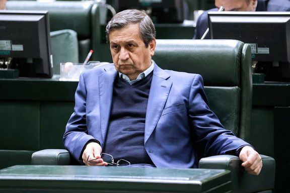 شماری از نمایندگان مجلس با انتصاب همتی به ریاست بانک مرکزی مخالفت کردند