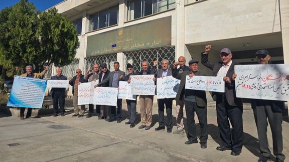 تجمع اعتراضی بازنشستگان، پرستاران و کارکنان شرکت نفت در شهرهای مختلف کشور