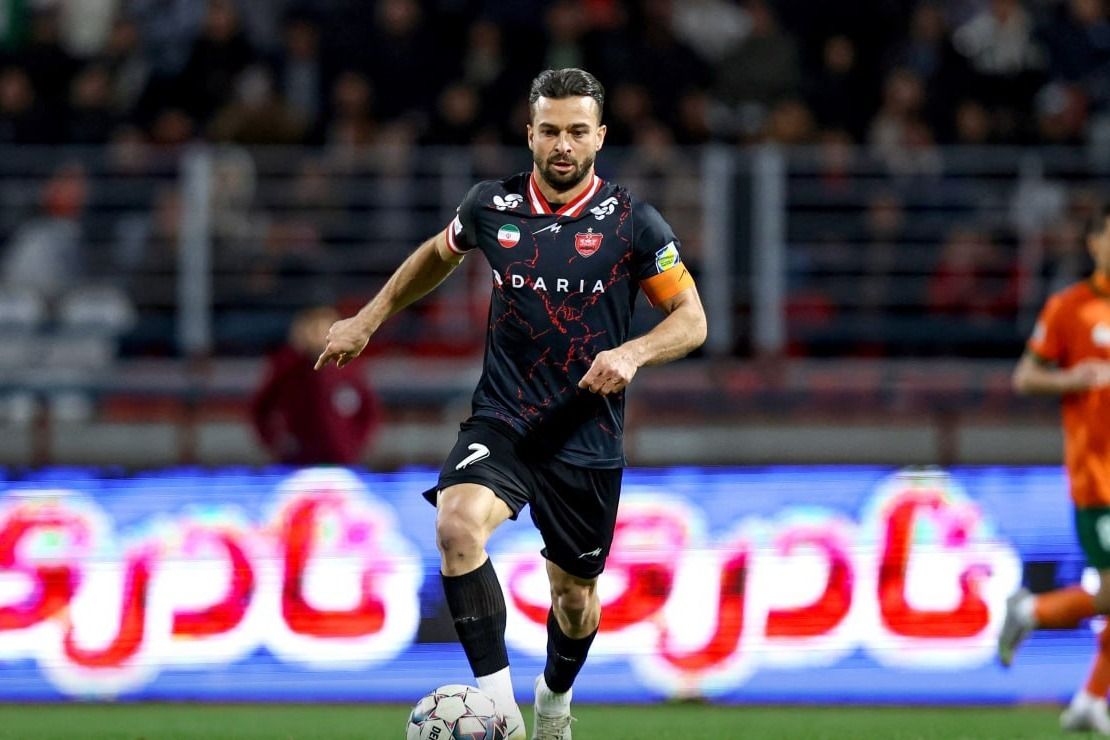 روزنامه شرق درباره حملات رسانه‌های حکومتی به سروش رفیعی: اگر غم ندارید، دهانتان را ببندید